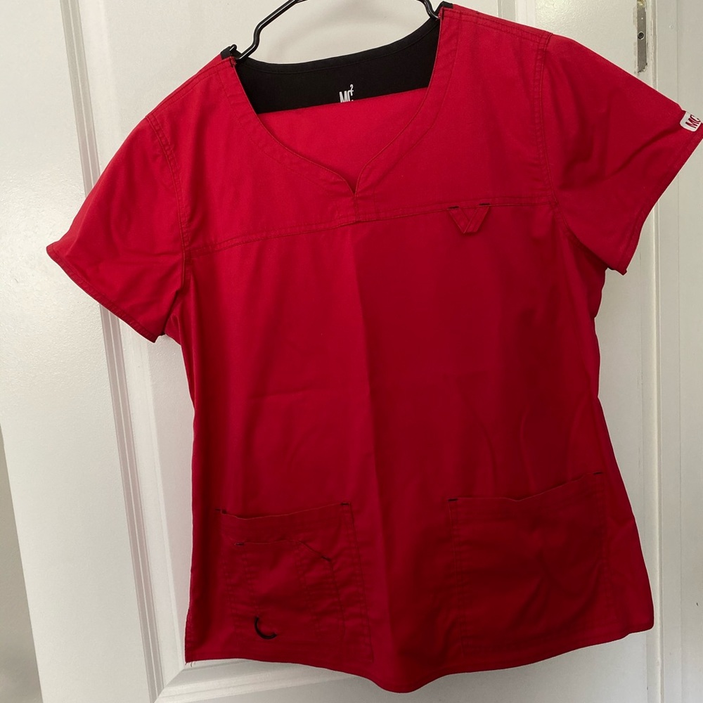 MC2 scrub set